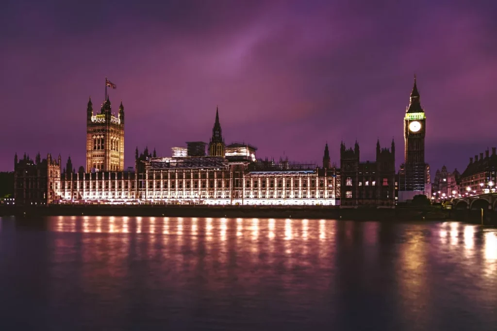 Chancellor Cuts Job Support Scheme Employer Contributions