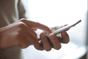 France empowers employees to switch off the technology