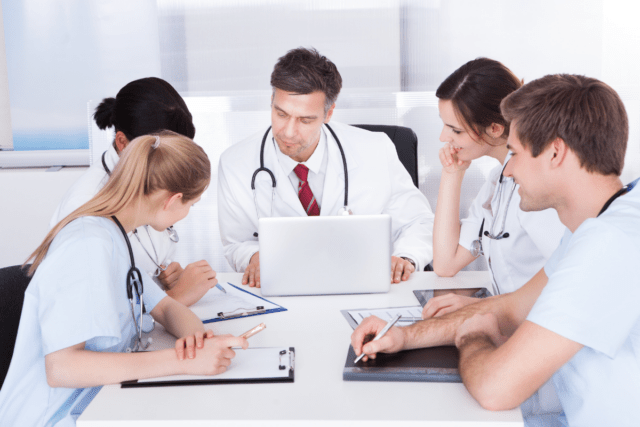 recruiting doctors